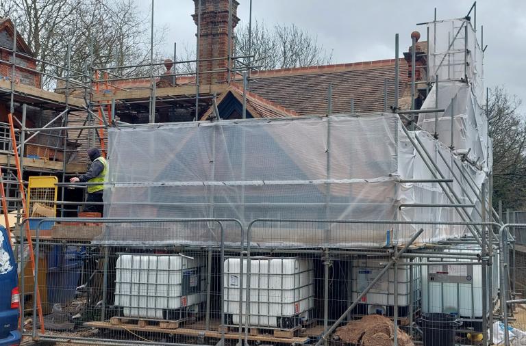 Specialist scaffolding around the new Twyford Library building