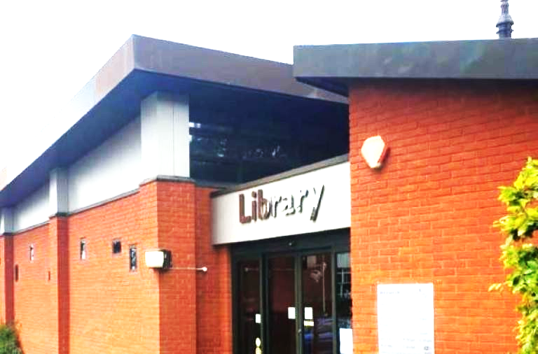 The front of Winnersh library 
