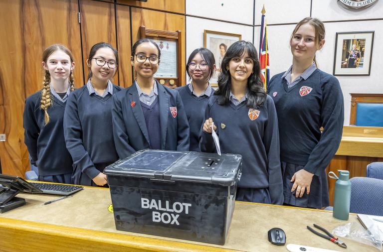 MYP election general view 6