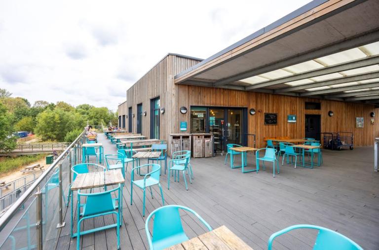 Outdoor seating at The Coffee Deck at Dinton Pastures