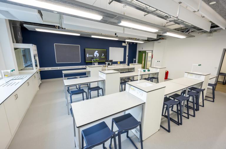 The science lab at Bohunt Wokingham Sixth